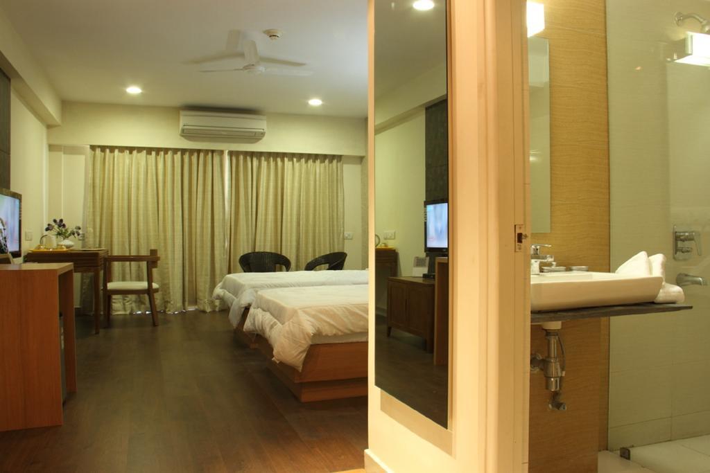 Xanadu Residency Aparthotel Calcutta Exterior foto